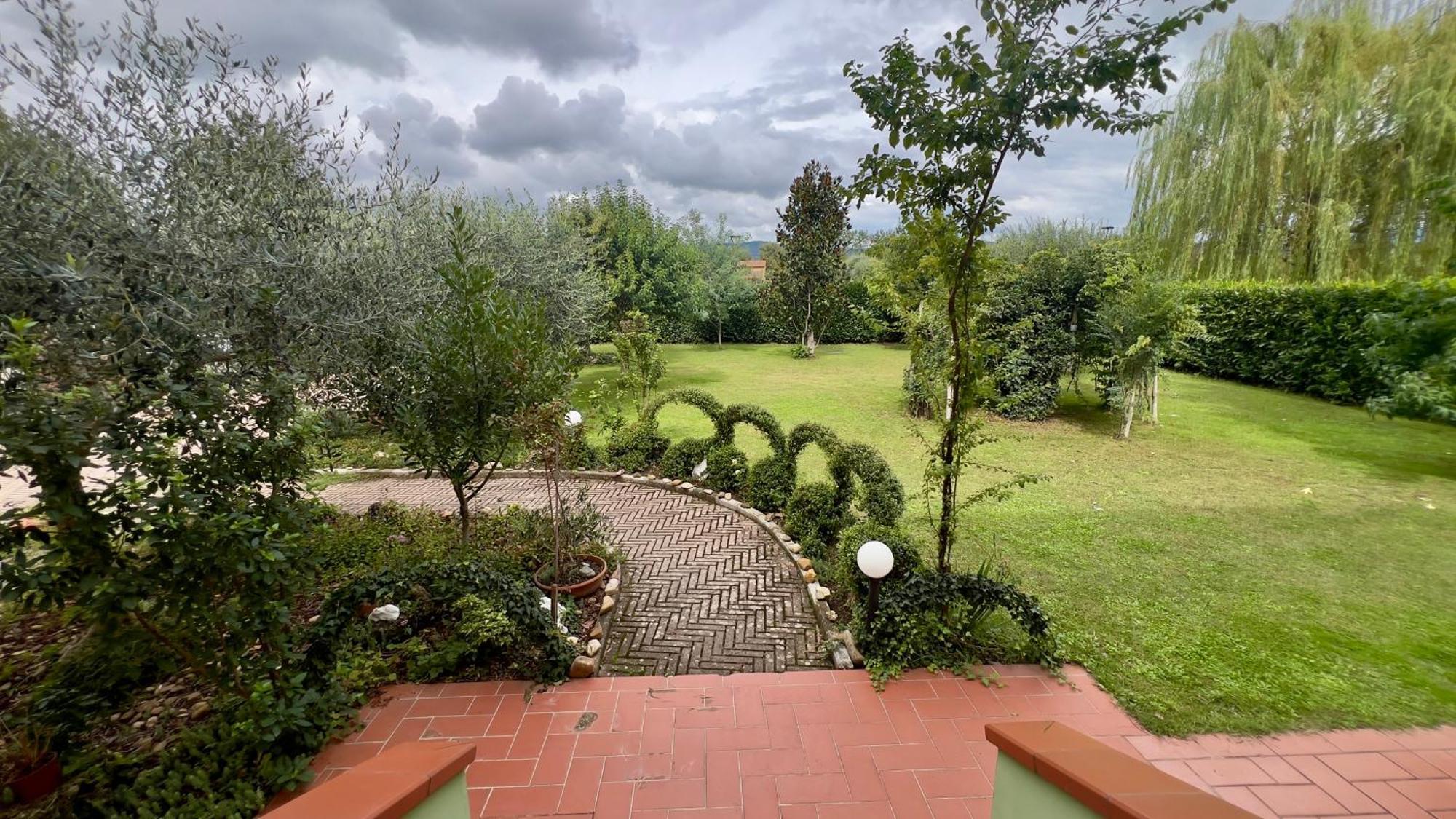 B&B Villa Sabrina Arezzo Exterior photo
